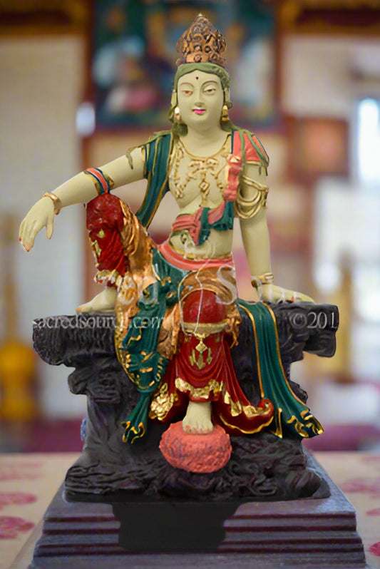 Kwan Yin Chinese Mercy Goddess statue