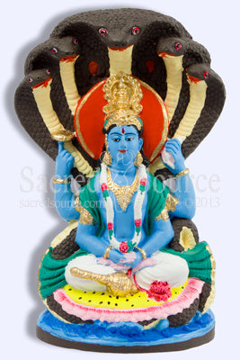 Vishnu Preserveer Hindu God statue